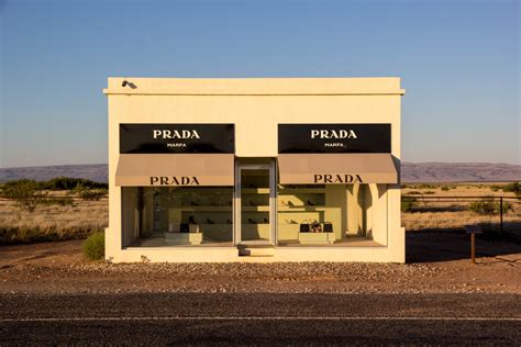 tienda prada desierto|prada store middle of nowhere.